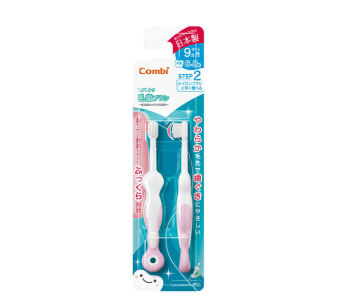 Combi Teteo My First Teeth Brushing Baby Tooth Brush (Step 2)