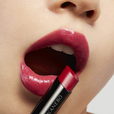Kanebo Rouge Star Vibrant Lipstick (V05: Vivid Passion)