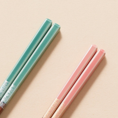 PREORDER Ishida Honoka Couples' Chopsticks Set with Rests
