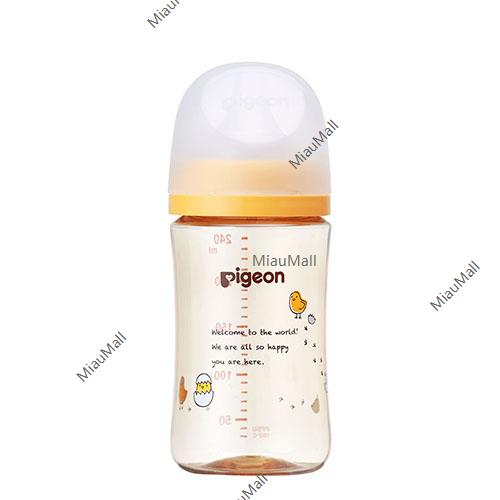 PIGEON Baby Feeding Bottle (Plastic, 240ml / 3 months+)