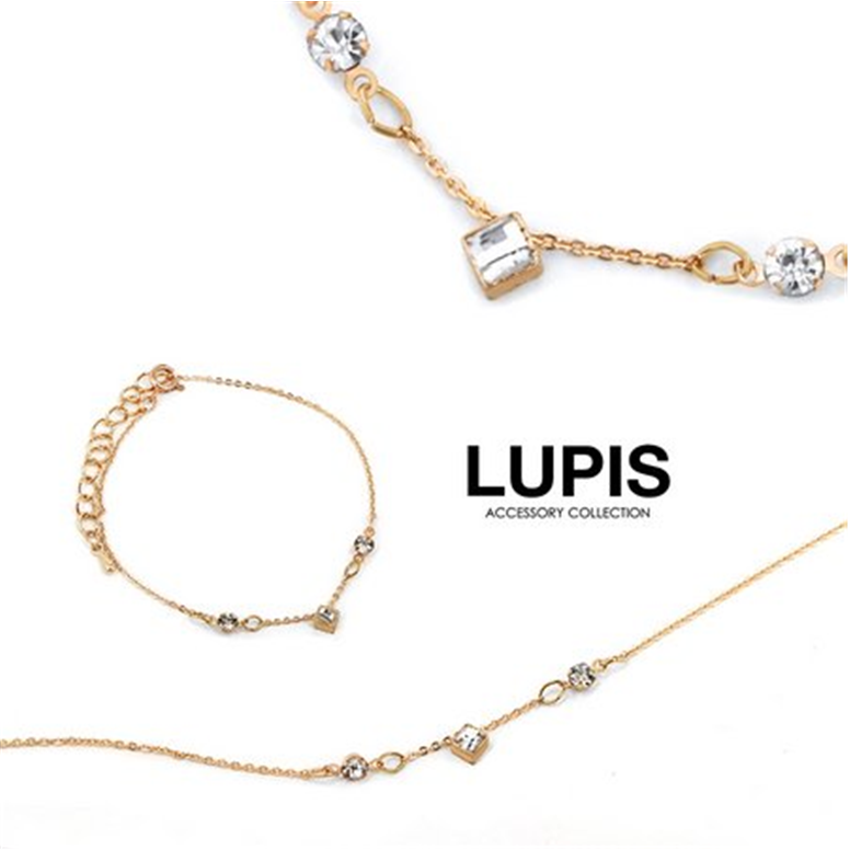 Lupis Gold Square Stone Bracelet