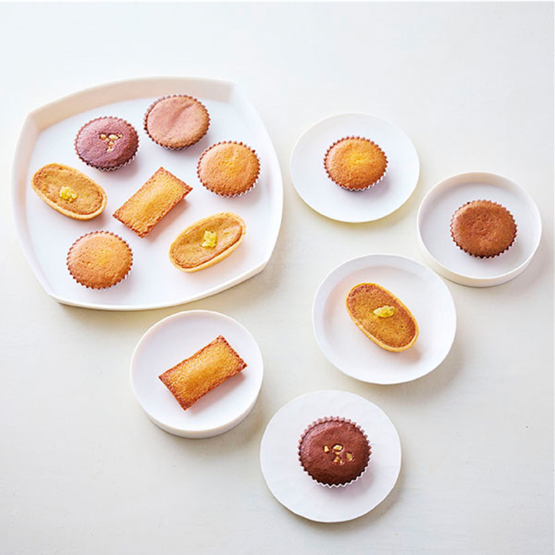 Tokyo Fugetsudo Sweets Gallery Cake Assortment (7 pieces)