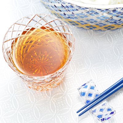 Kagami Edo Kiriko Yarai Gasane Arrow Pattern Sake Cup