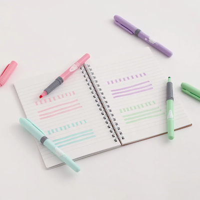 Green Flash - Wearing Shoes Ghost Highlighter Pens