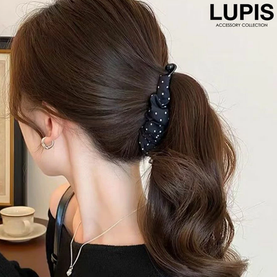 LUPIS Pleated Polka Dot Banana Clip