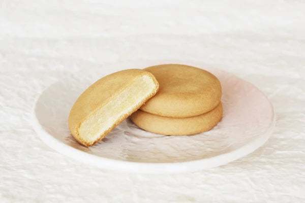 Kyofushimi Kasho Wakou Yumemikoji Milk Manju